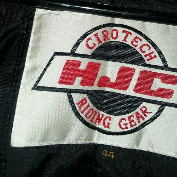 Motorcycle riding jacket - Picture 3 of 4